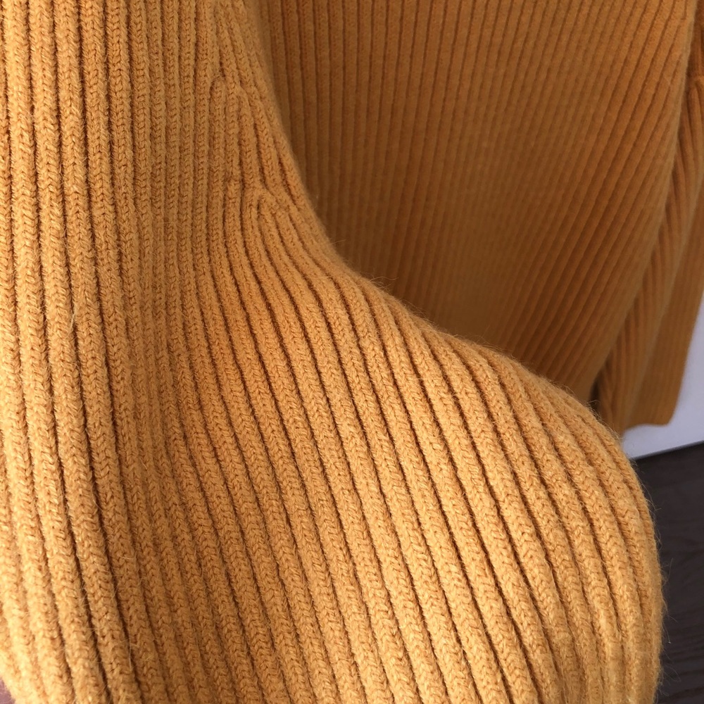 Yellow Oversized Sweater - Picture 3 of 3